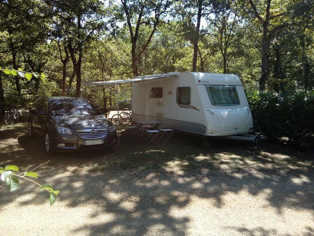 Camping Au Bois Dormant Hotel Chauffour-sur-Vell ภายนอก รูปภาพ