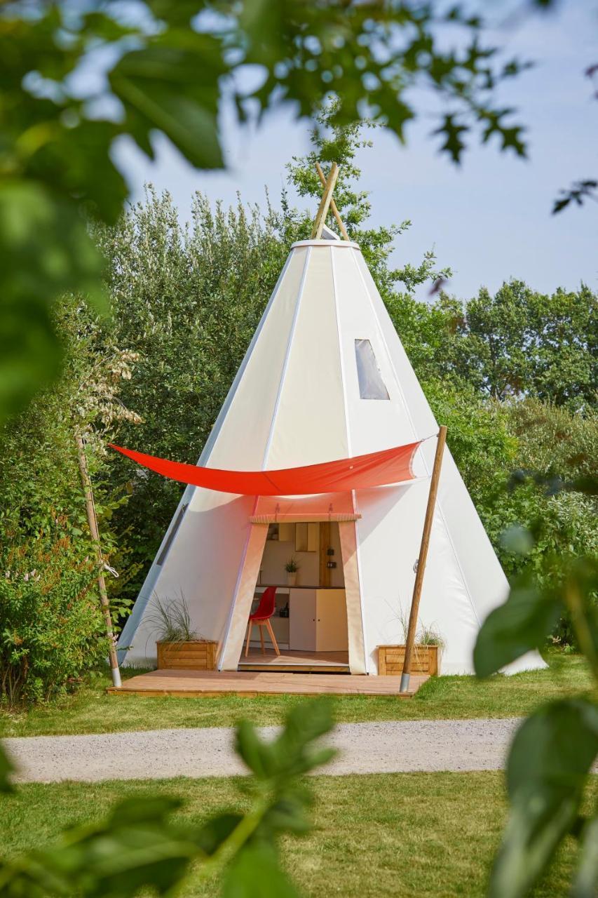 Camping Au Bois Dormant Hotel Chauffour-sur-Vell ภายนอก รูปภาพ